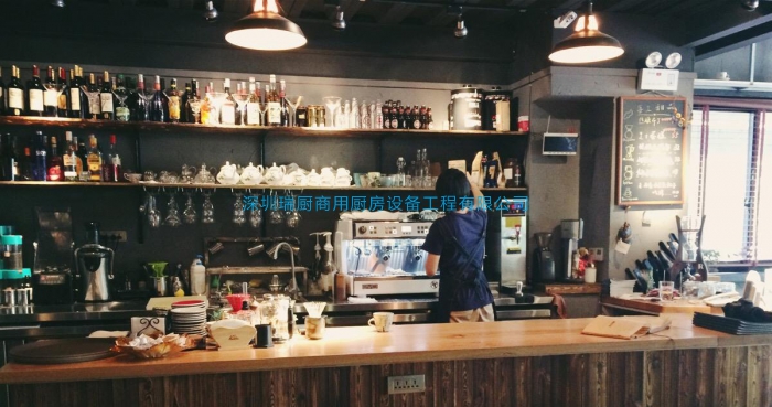 咖啡廳吧臺(tái)區(qū)域需要的主要設(shè)備有哪些？最全獨(dú)家分享！